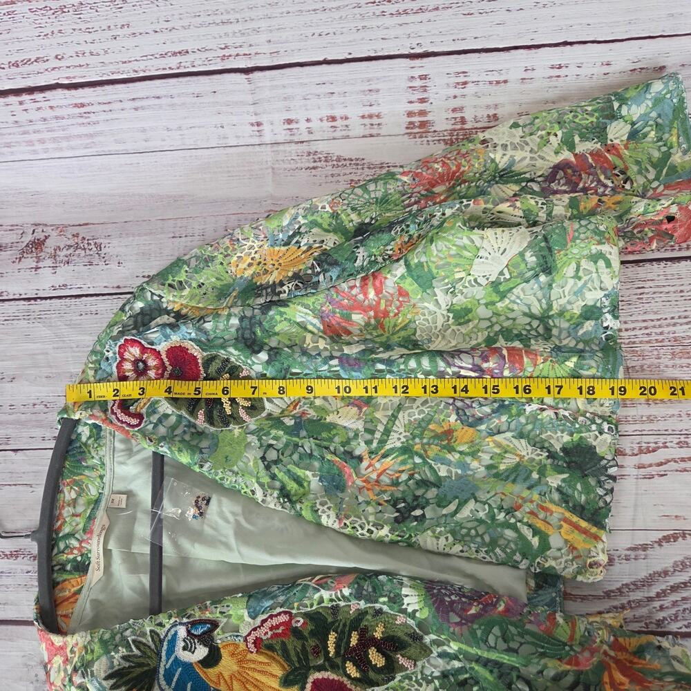 Green Multicolor Embroidered Cropped Jacket - Picture 13 of 15